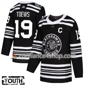 Adidas Maillot de Hockey Chicago Blackhawks Jonathan Toews 19 2019 Winter Classic Noir Authentic - Enfant